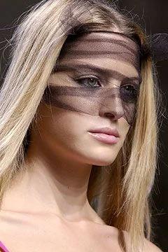 Look 12
